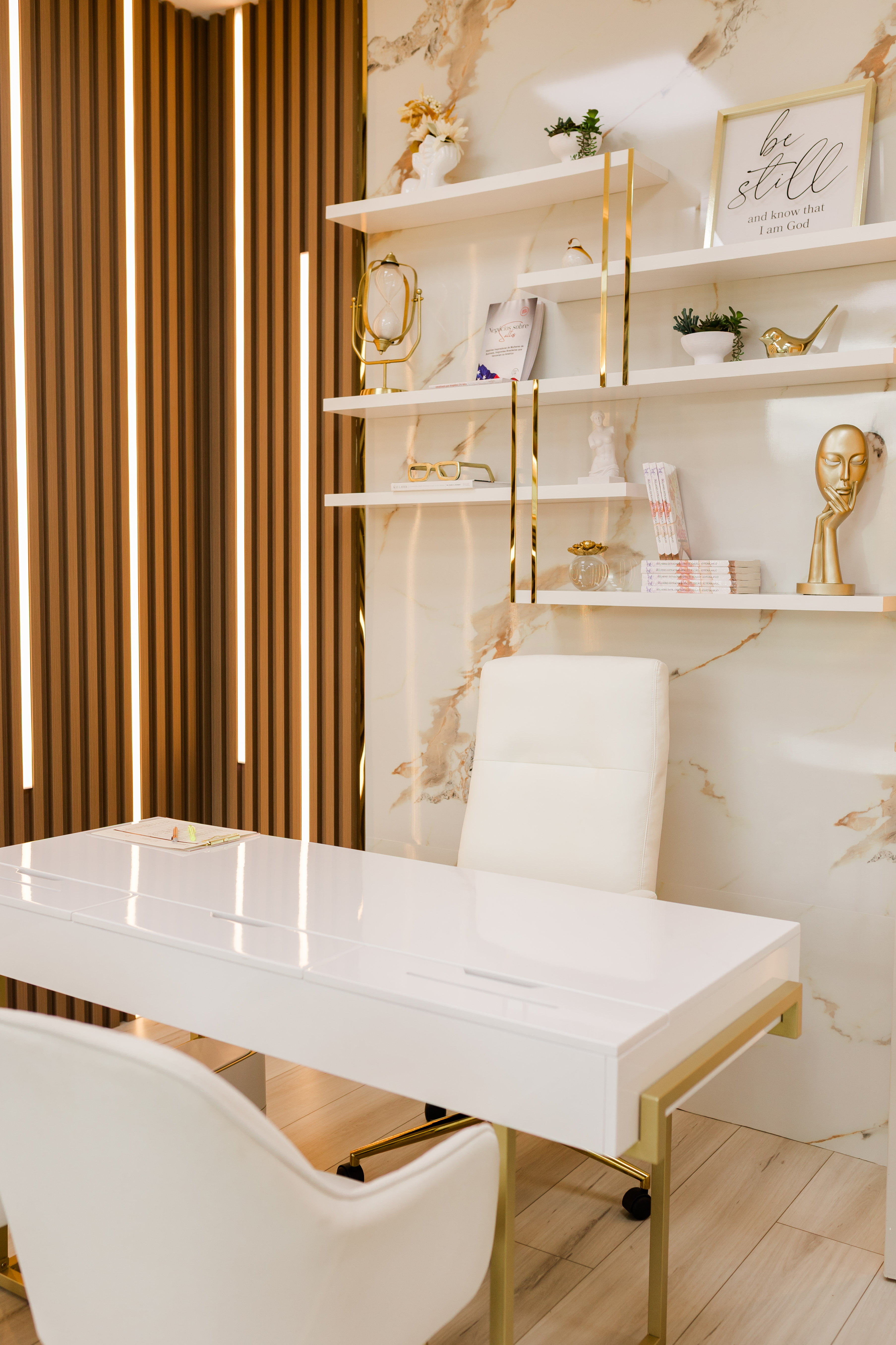 Ambiente da clínica EZ Aesthetics & Wellness em Orlando